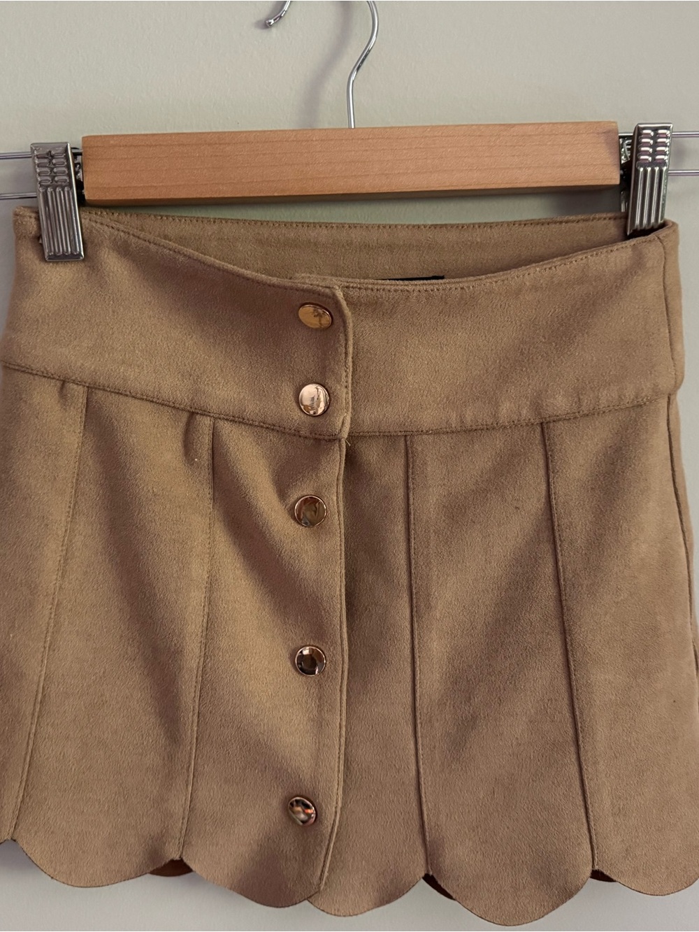 Katie J NYC Taupe Scalloped Suede-Look Button Mini Skirt
